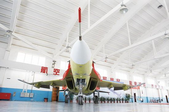 中航L15高教機脈動生產線已能投入使用